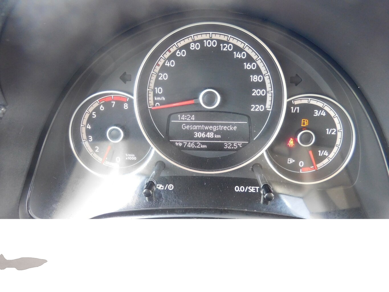 Volkswagen up! (03/2023, Benzin)