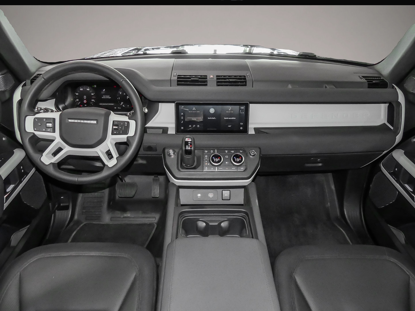 Land-Rover Defender (11/2023, Benzin)