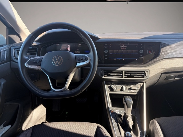 Volkswagen Polo (02/2023, Benzin)
