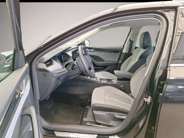 Skoda Octavia (04/2025, Benzin)