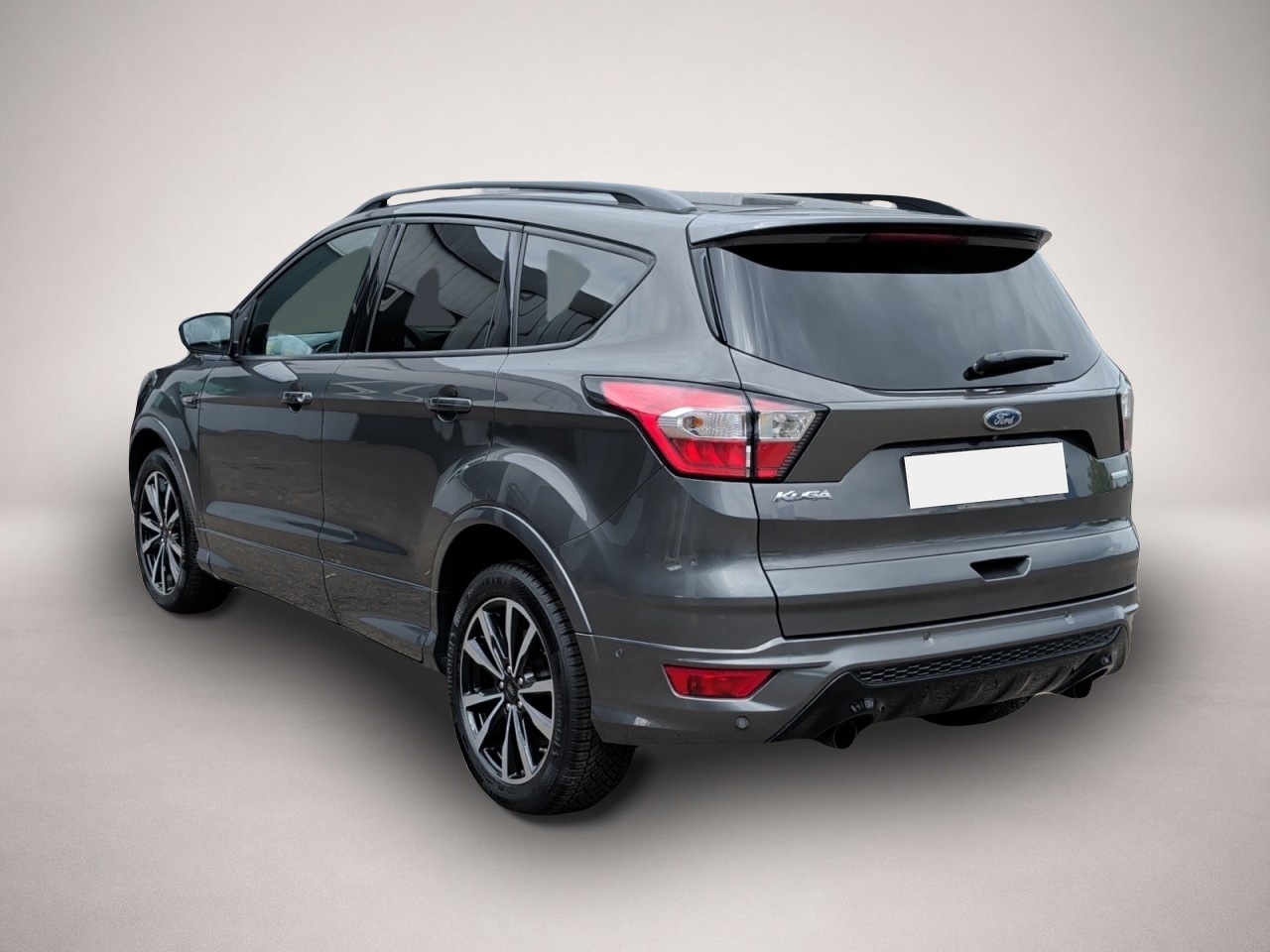 Ford Kuga (10/2017, Benzin)