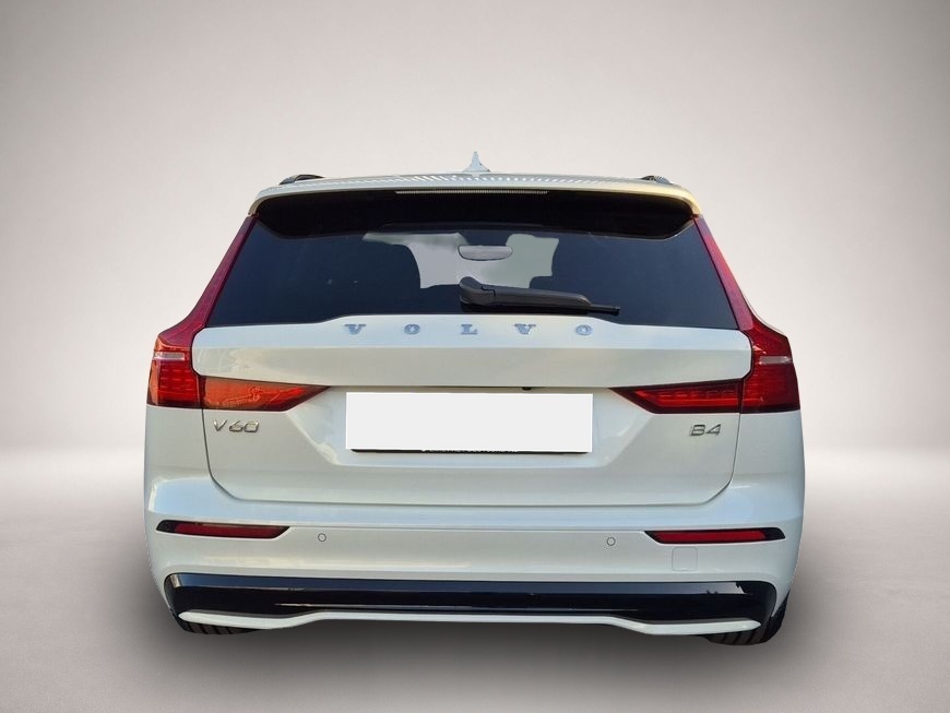 Volvo V60 (09/2025, Benzin)