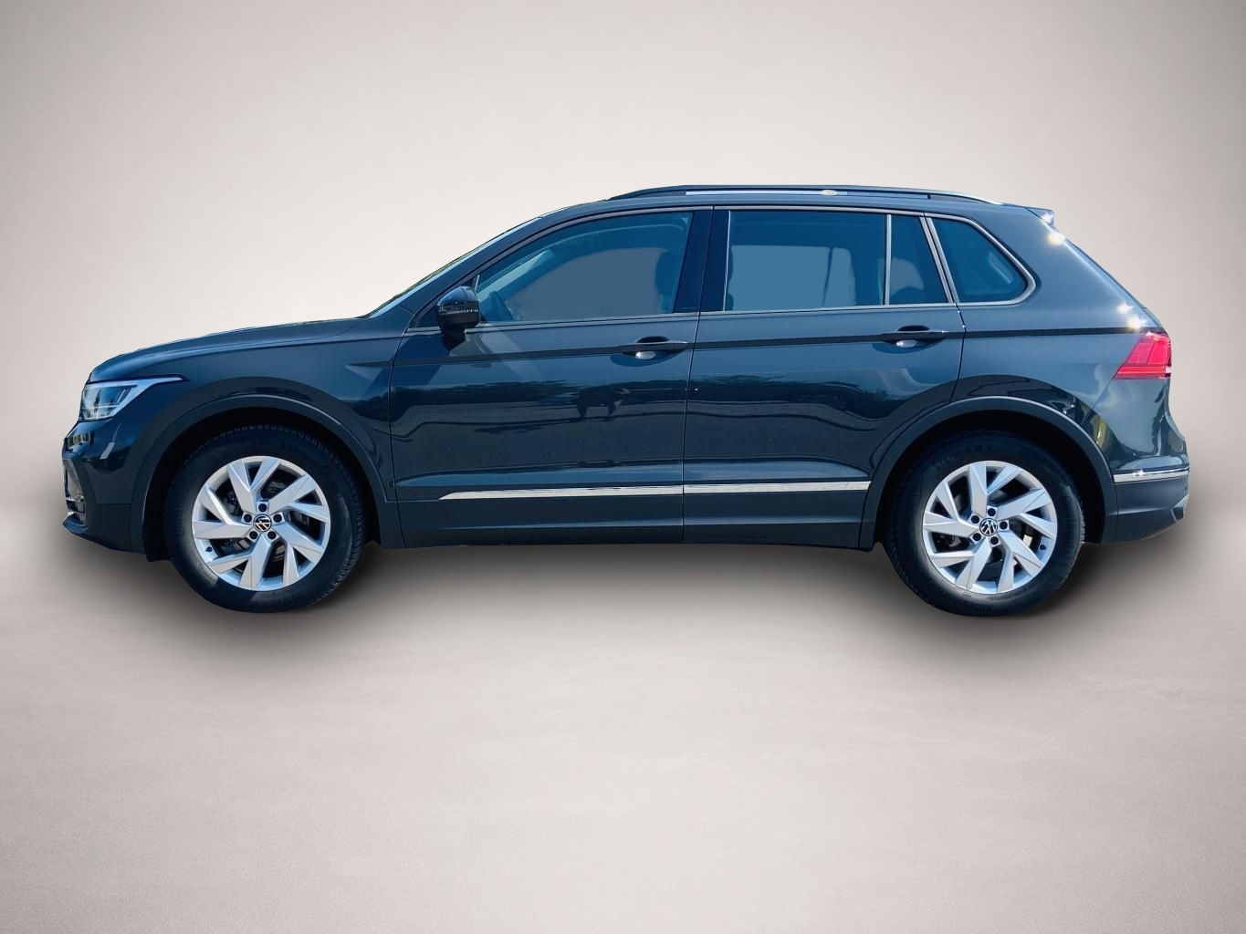 Volkswagen Tiguan (01/2023, )