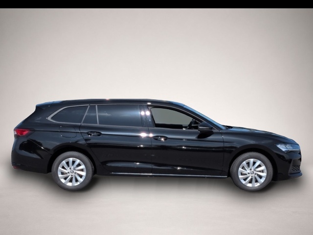 Skoda Superb (09/2025, Diesel)