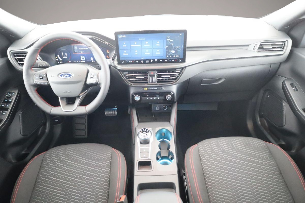 Ford Kuga (, Benzin)