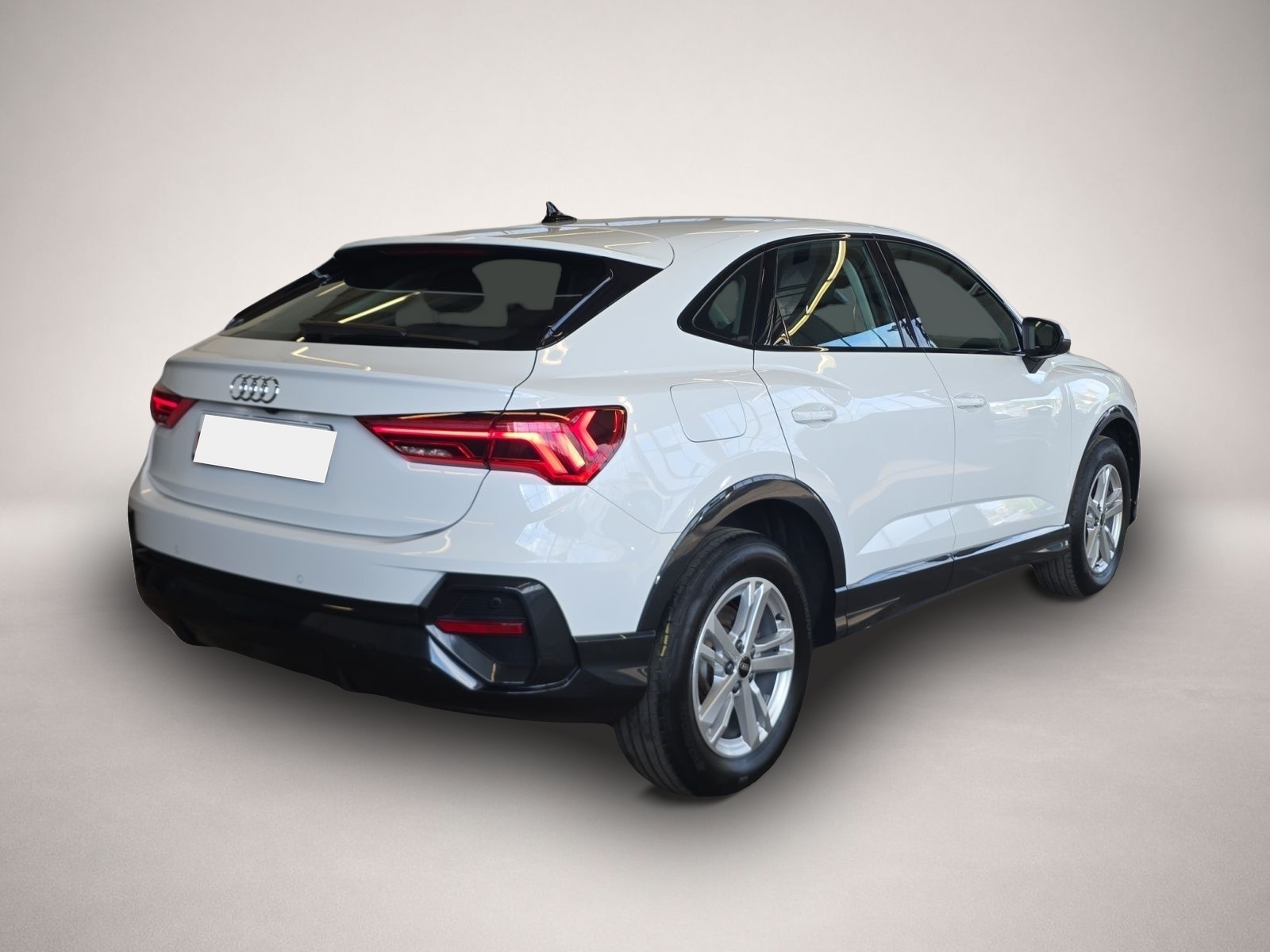 Audi Q3 (02/2023, Diesel)