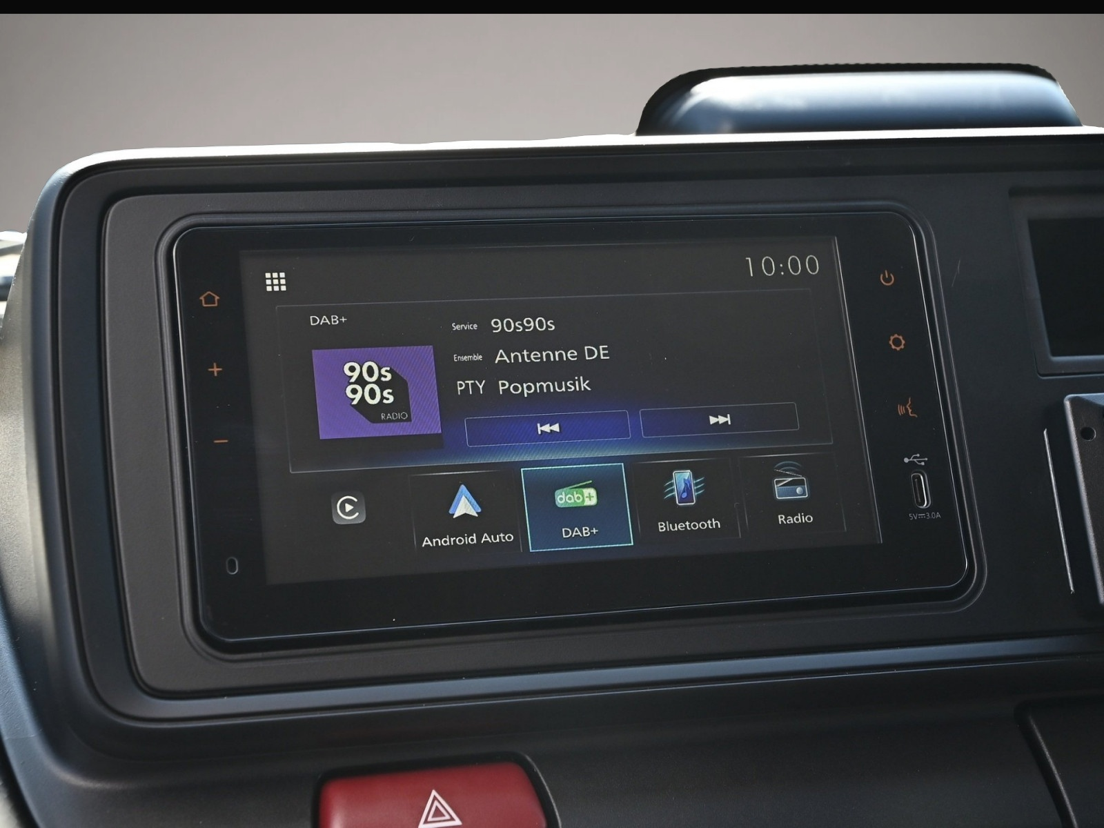 Mitsubishi Other (04/2026, Diesel)