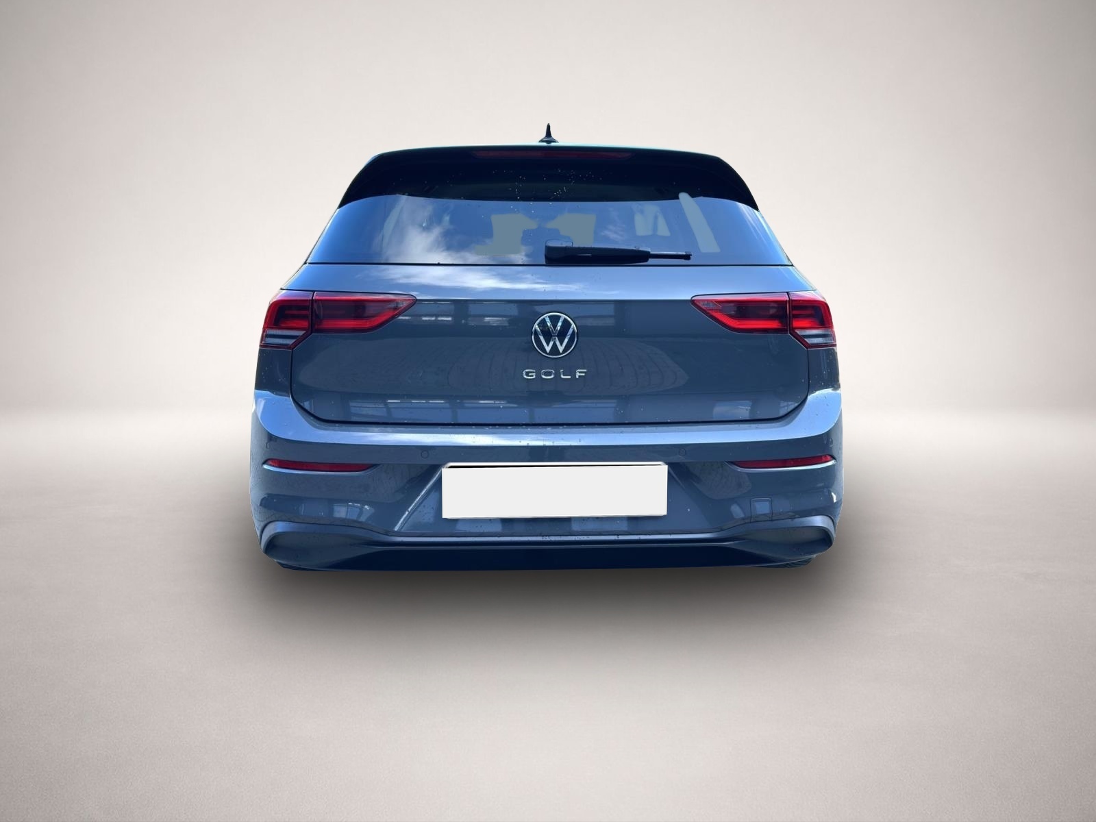Volkswagen Golf (01/2023, Benzin)