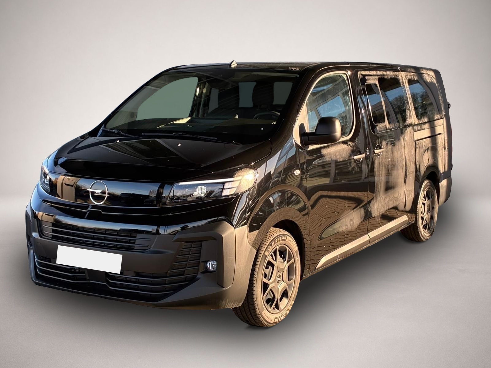 Opel Vivaro (10/2025, Diesel)