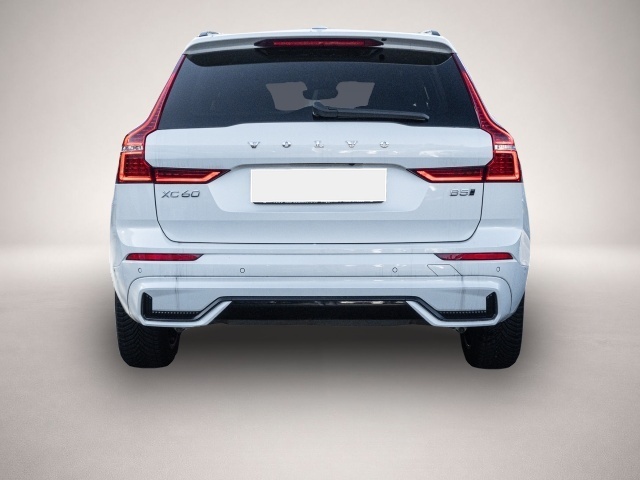 Volvo XC60 (10/2023, Benzin)
