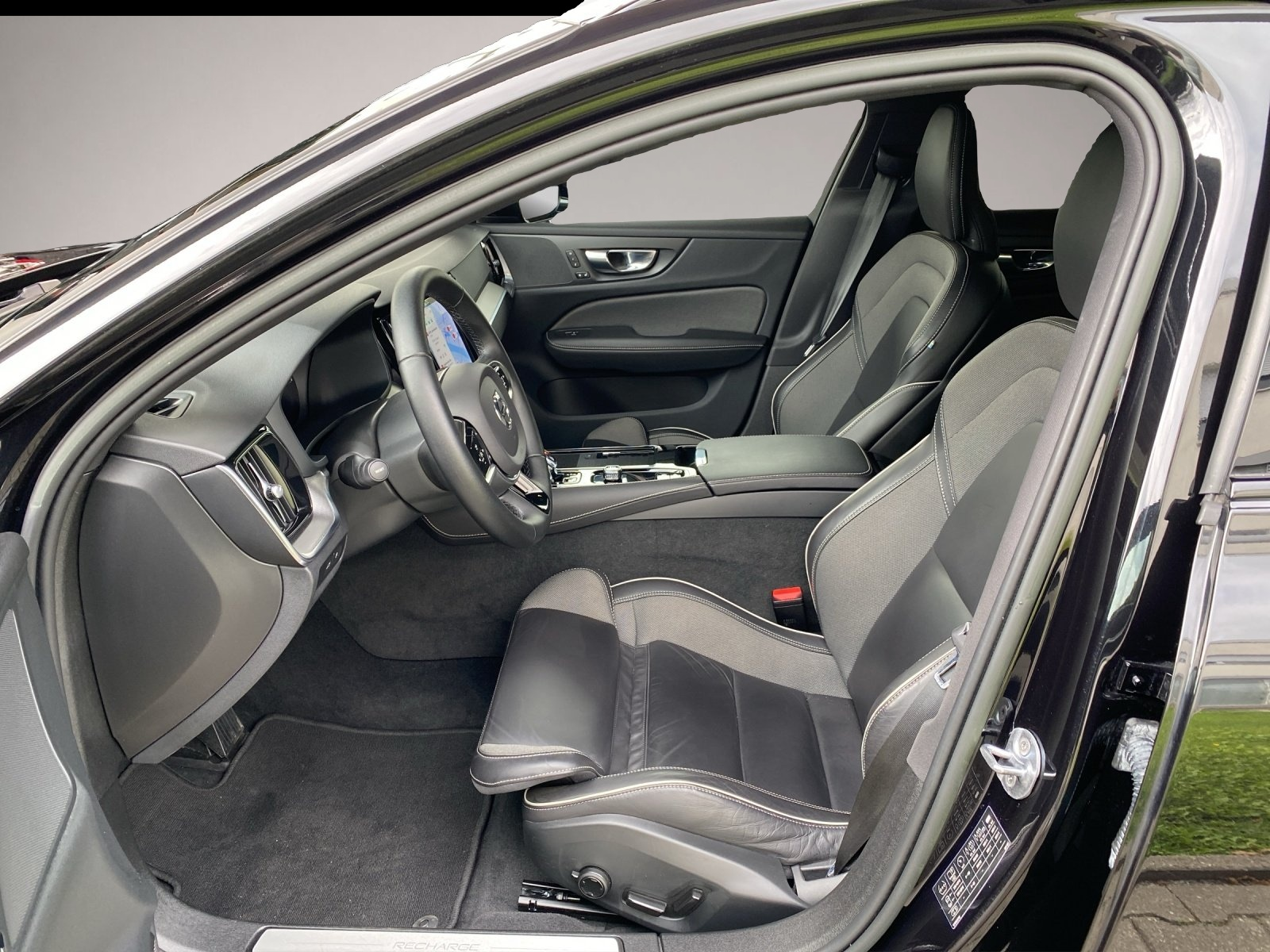 Volvo V60 (10/2022, )