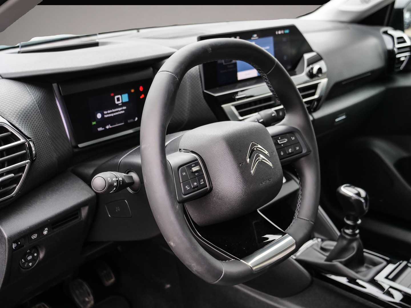 Citroen C4 (11/2023, Benzin)