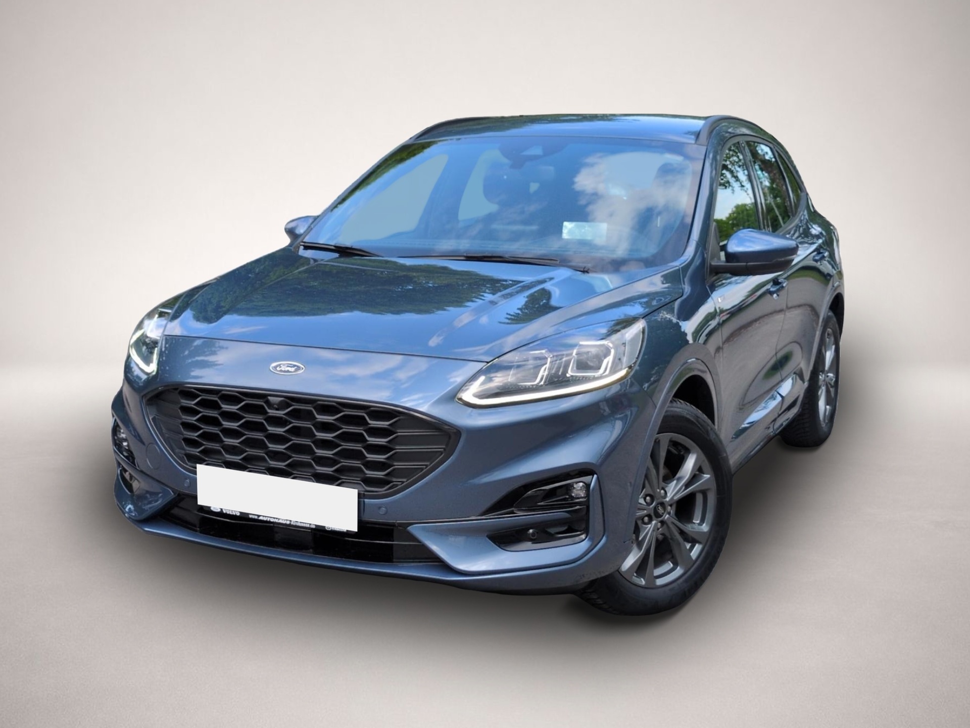 Ford Kuga (09/2023, Benzin)