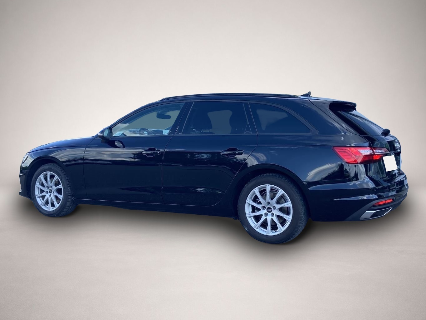 Audi A4 (05/2022, )