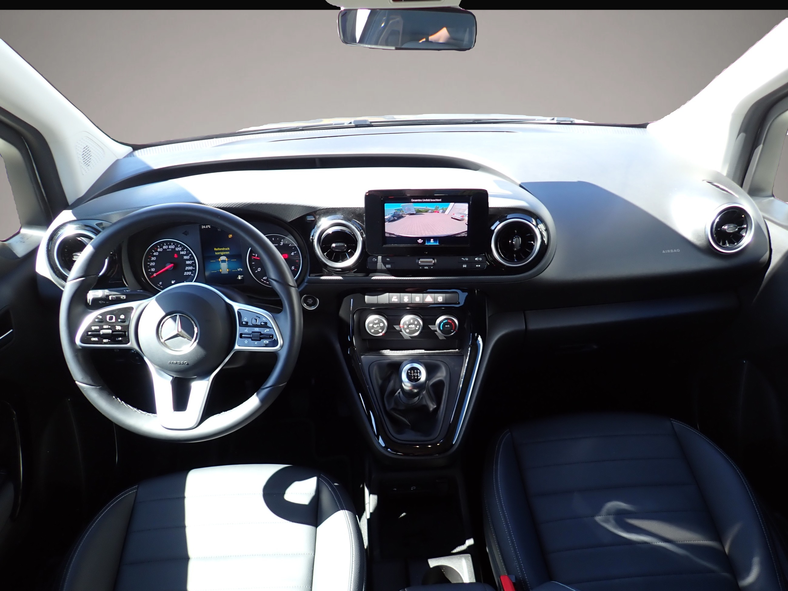 Mercedes-Benz T-Class (06/2023, )