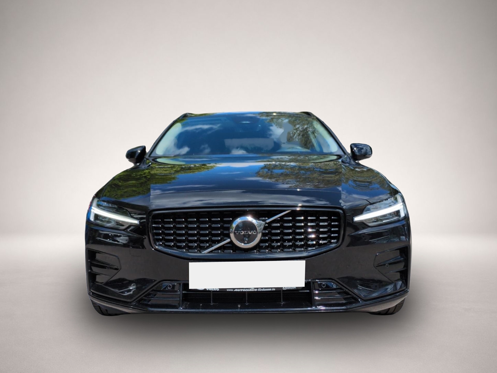 Volvo V60 (09/2025, Benzin)