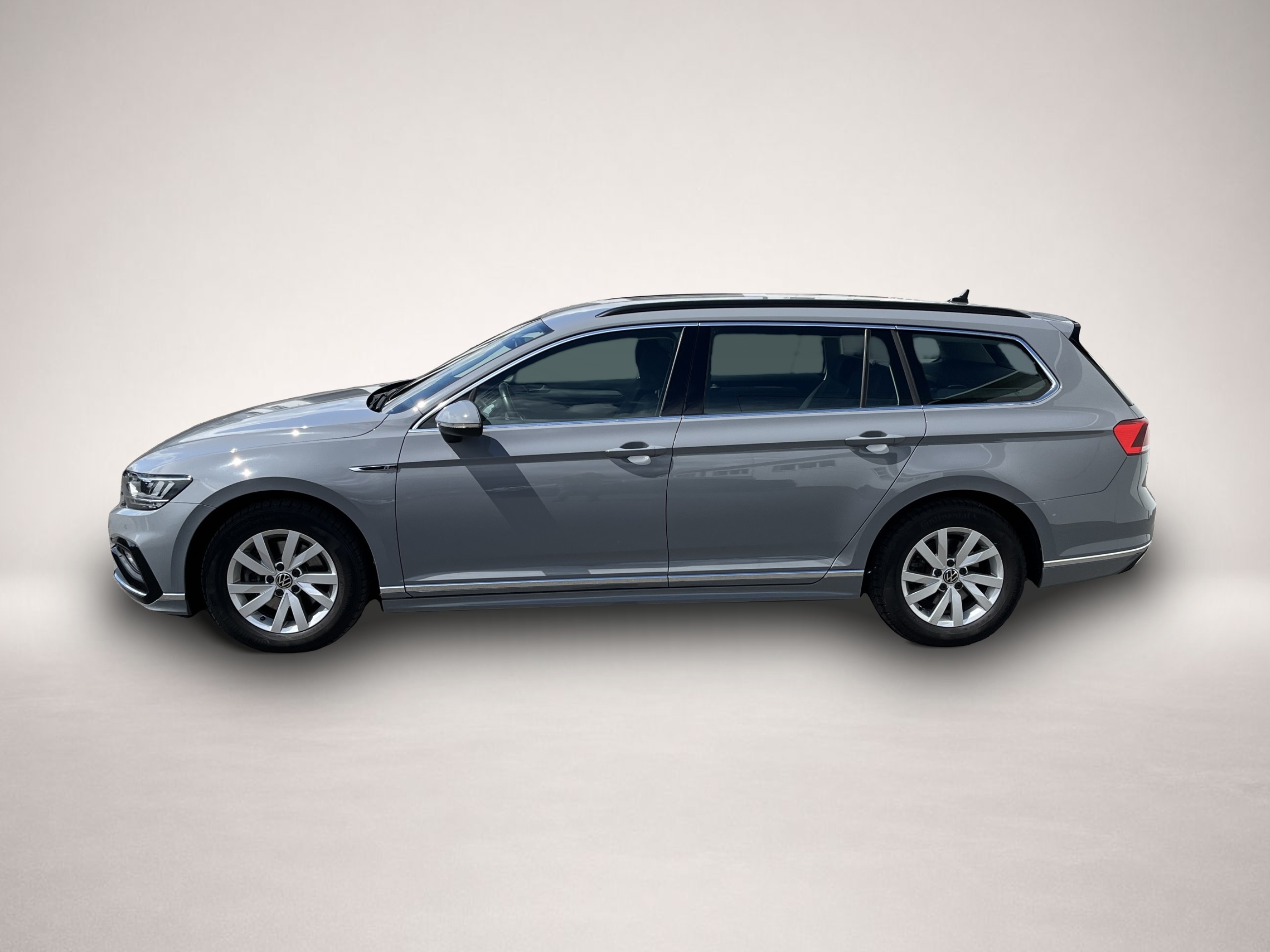 Volkswagen Passat Variant (05/2023, Benzin)