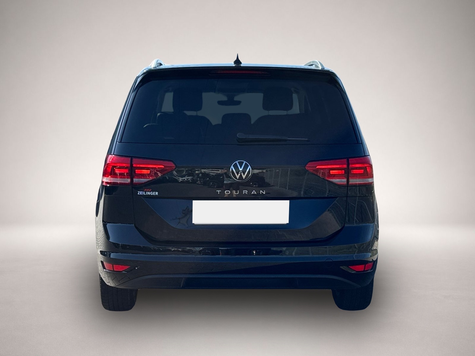 Volkswagen Touran (04/2025, Benzin)