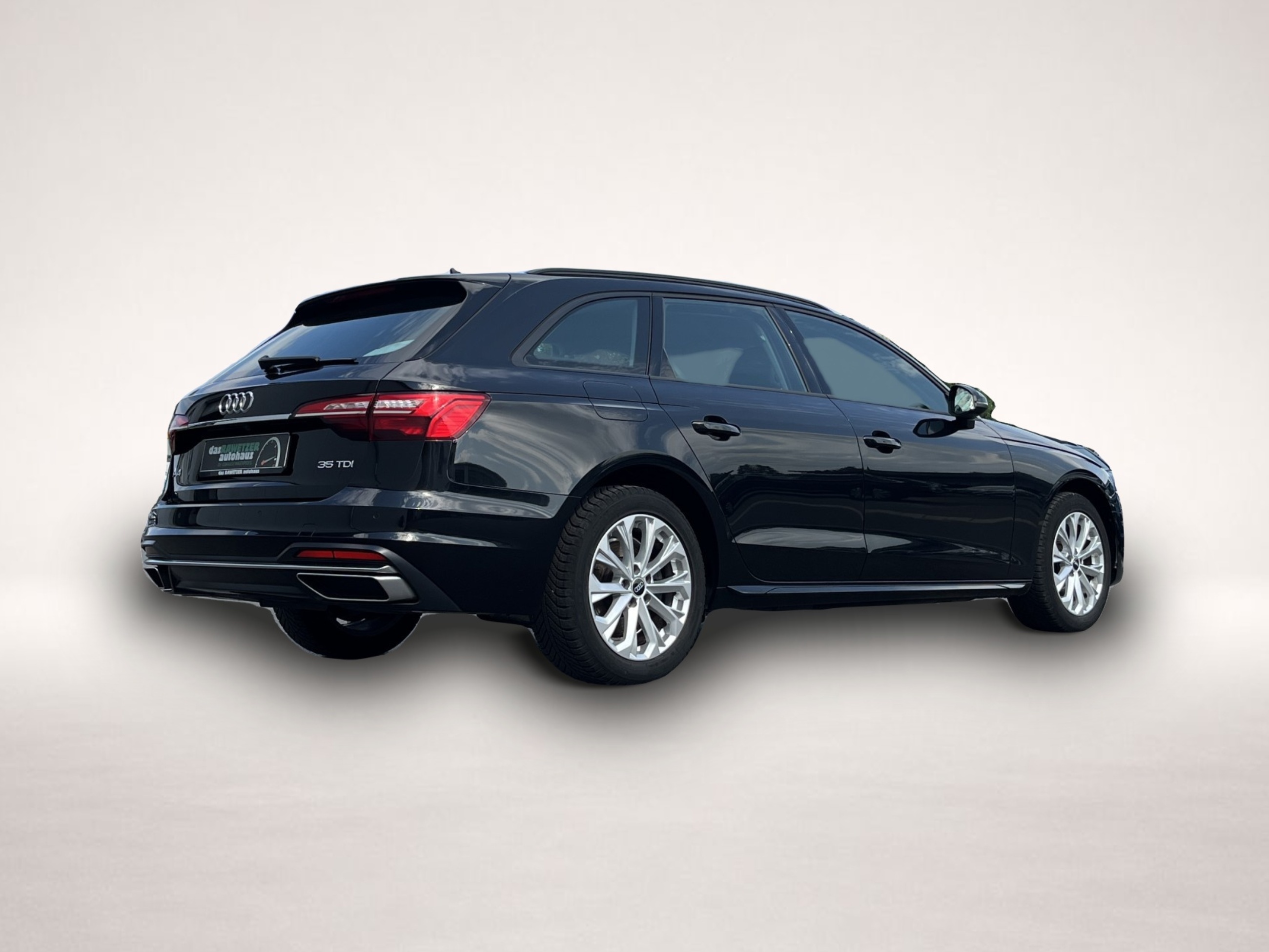 Audi A4 (10/2022, Diesel)
