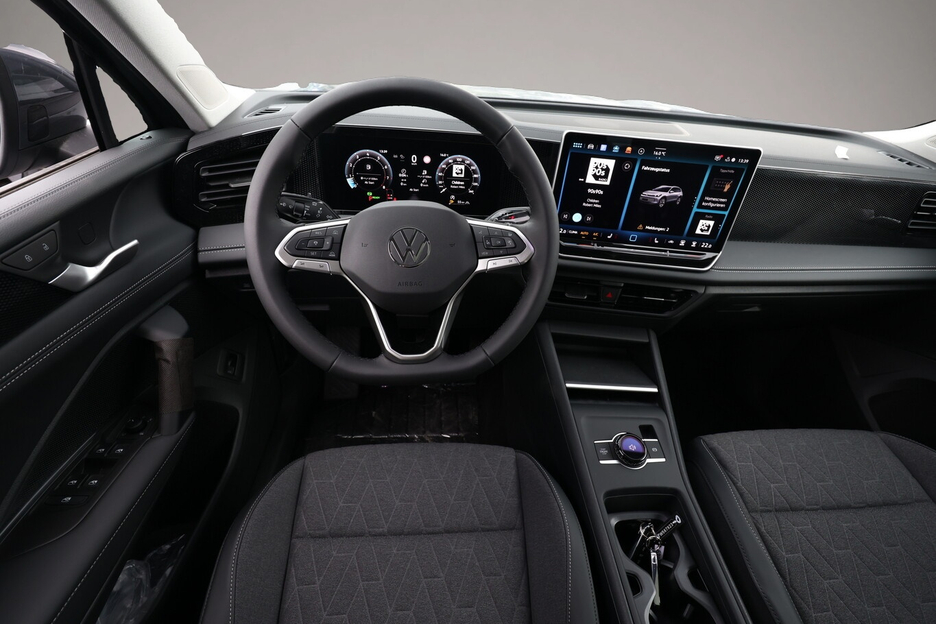 Volkswagen Tiguan (04/2026, Benzin)