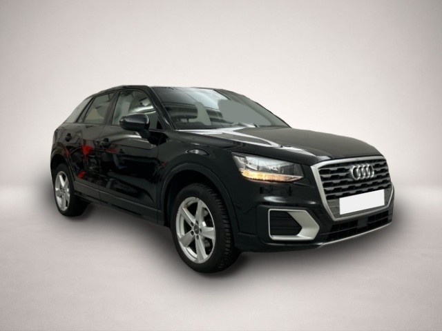 Audi Q2 (10/2019, Benzin)