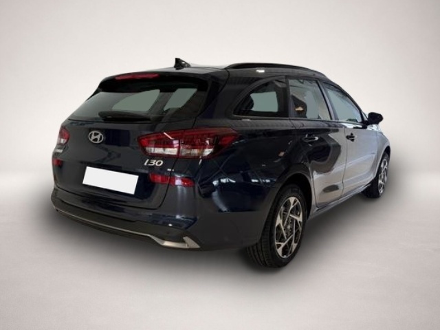 Hyundai i30 (11/2025, Benzin)