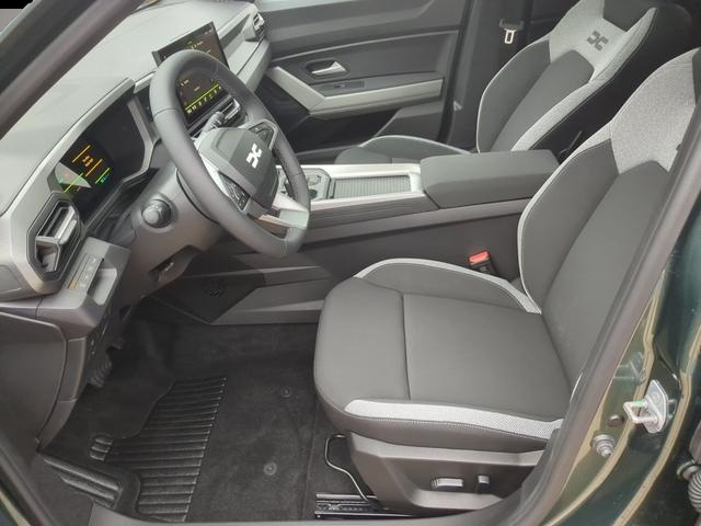 Dacia Bigster (04/2026, Hybrid (Benzin/Elektro))