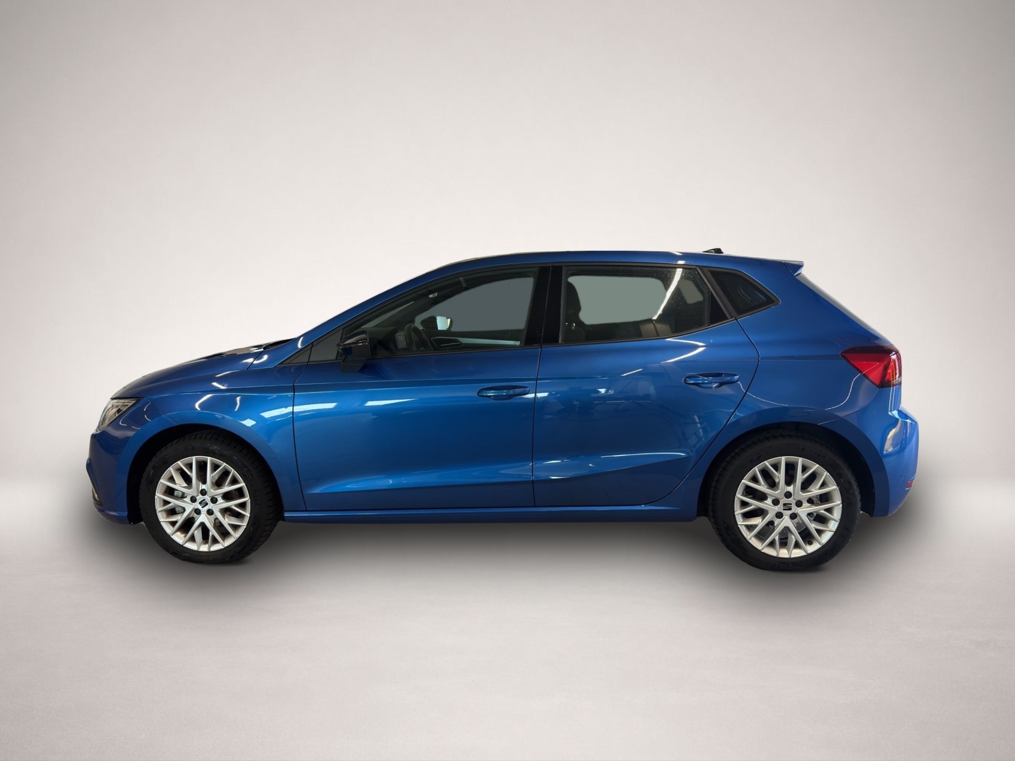 Seat Ibiza (01/2024, Benzin)
