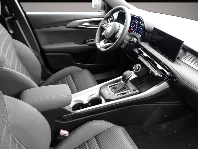 Alfa-Romeo Tonale (06/2024, Benzin)