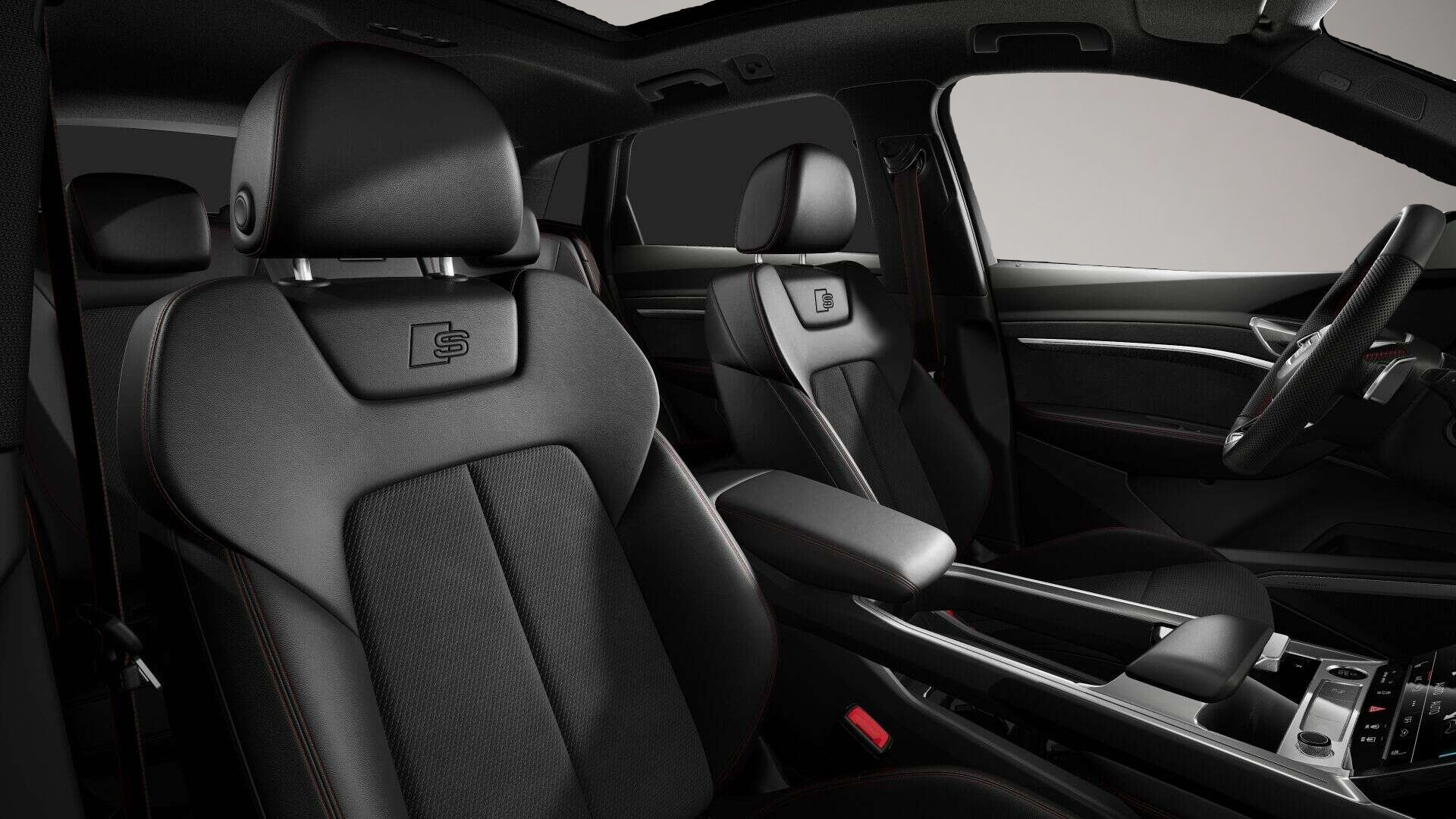 Audi Q8 e-tron (06/2023, ELECTRIC)