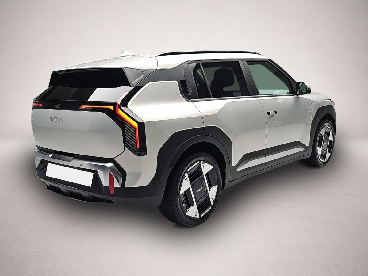 KIA EV3 (04/2026, ELECTRIC)