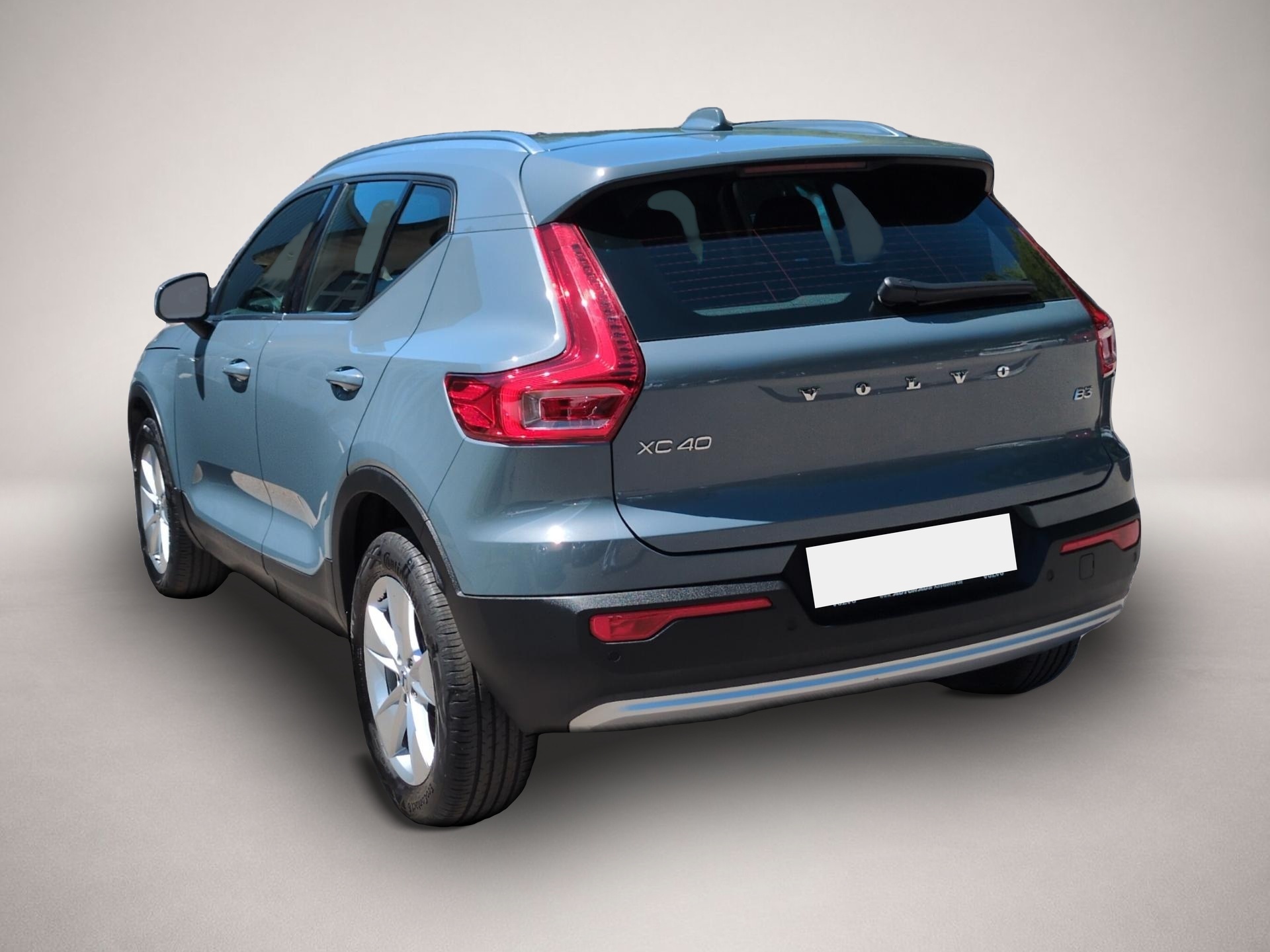 Volvo XC40 (03/2023, Benzin)