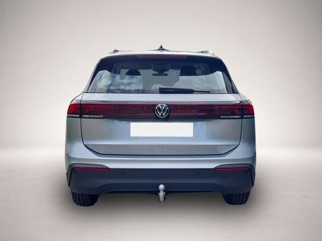 Volkswagen Tiguan (, Benzin)