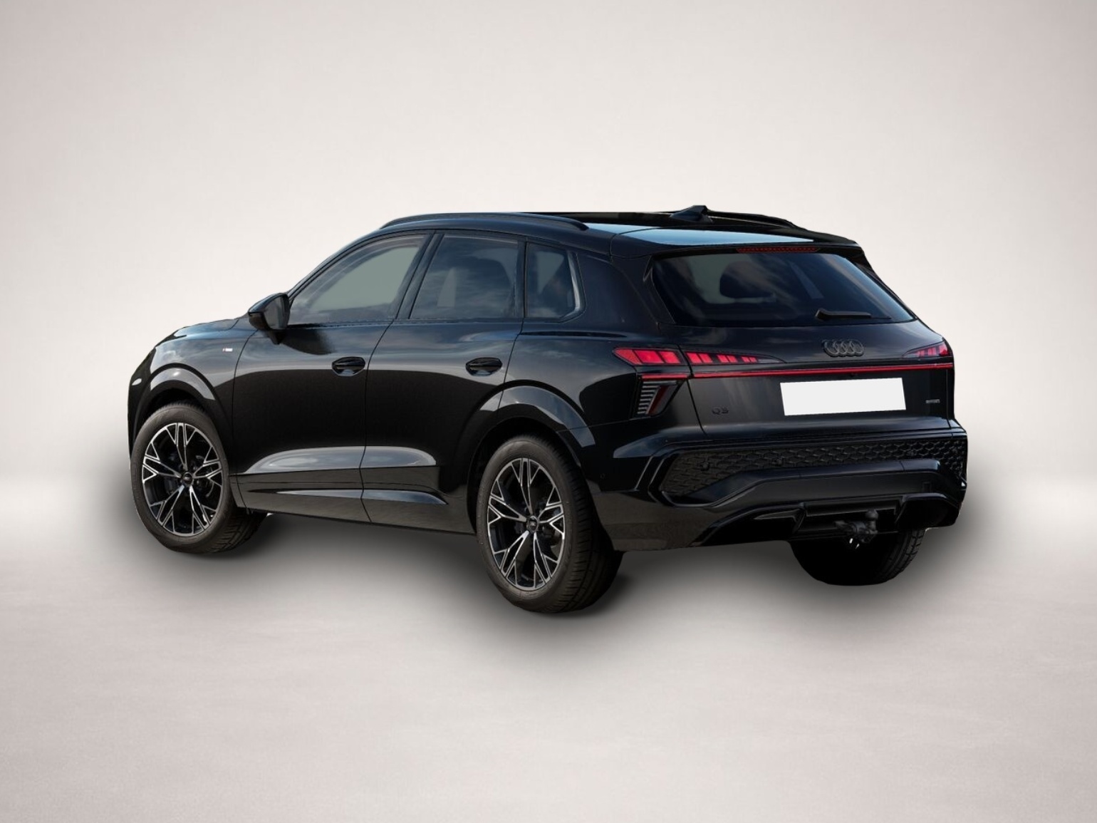 Audi Q3 (, Benzin)