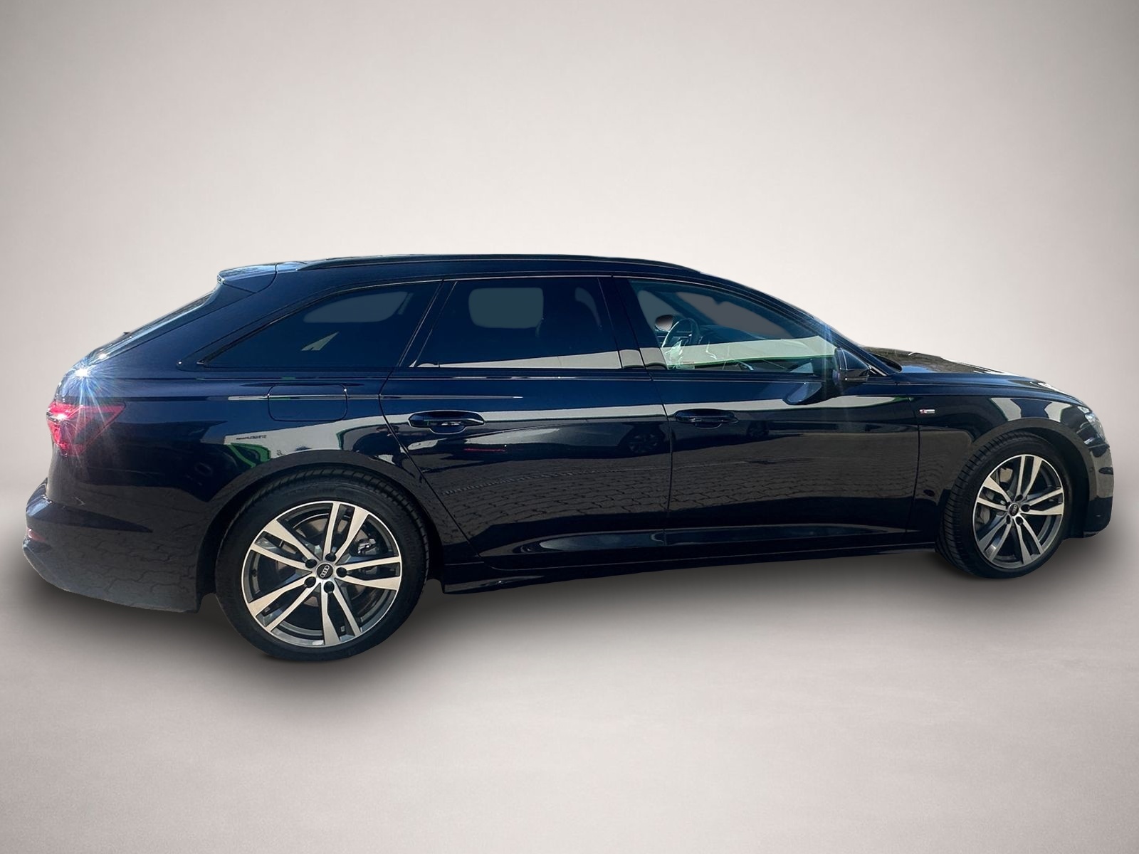 Audi A6 (04/2025, Diesel)