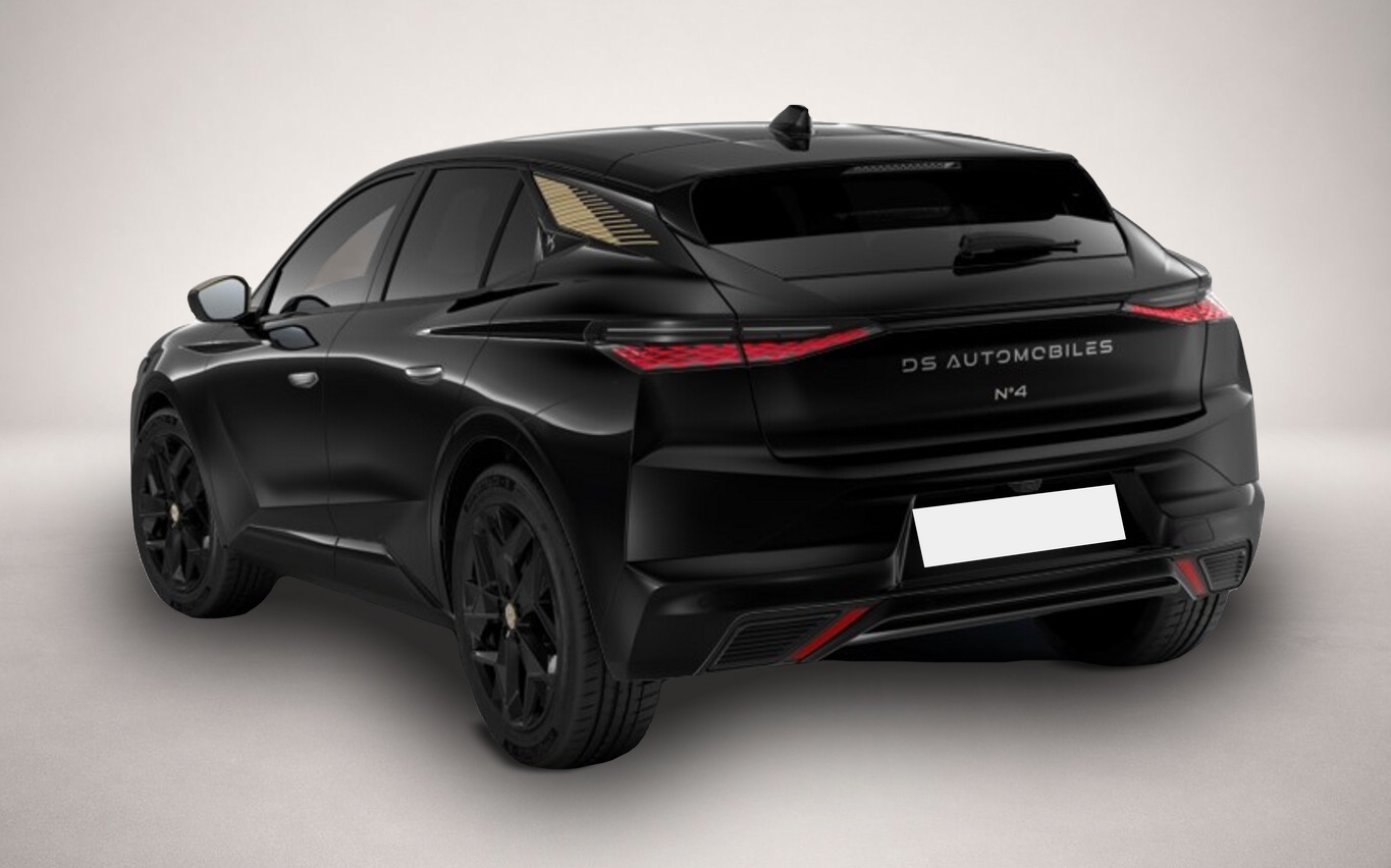 Ds-Automobiles Nº4 (05/2026, Benzin)