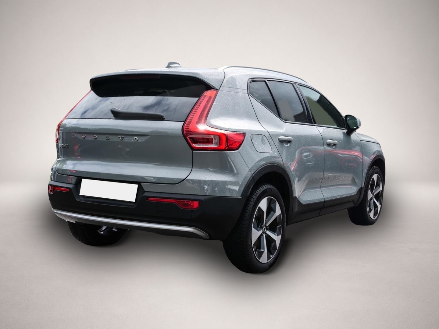Volvo XC40 (12/2023, Benzin)