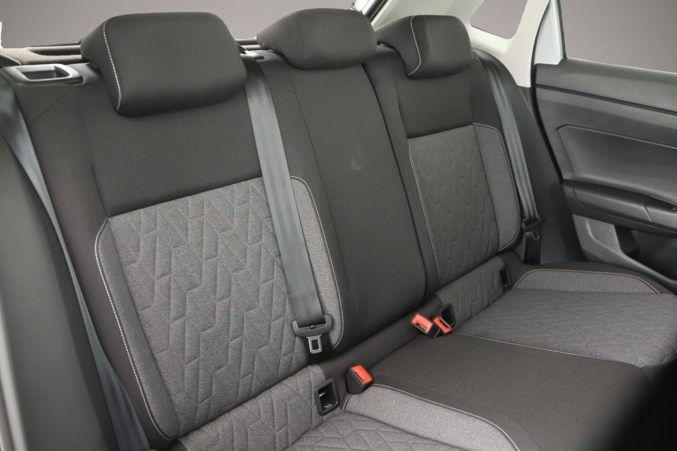 Volkswagen Polo (06/2024, )