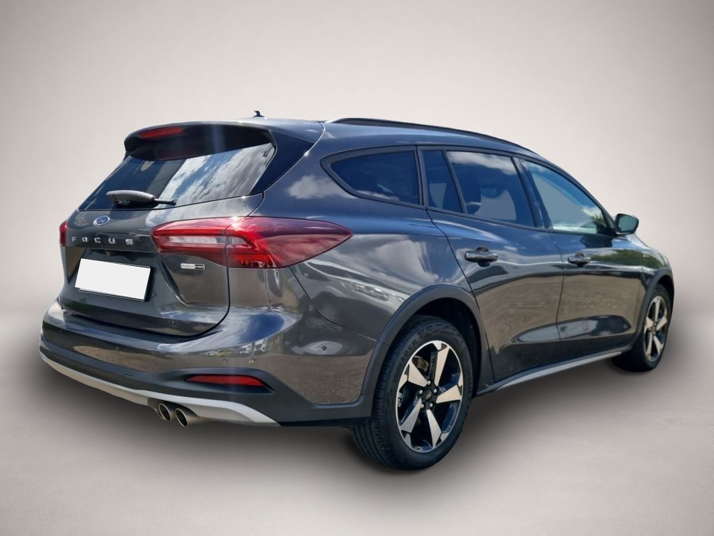 Ford Focus (06/2022, )