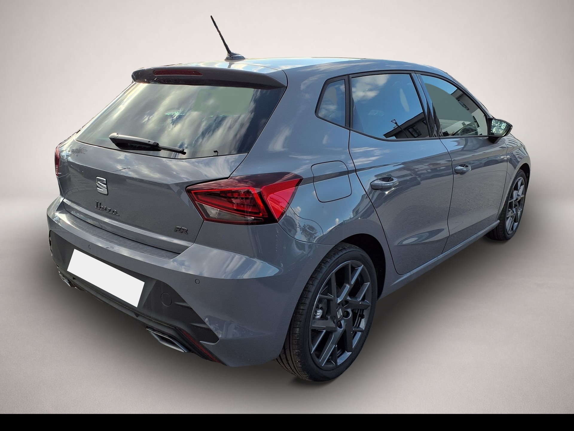 SEAT Ibiza, image 3 of 5