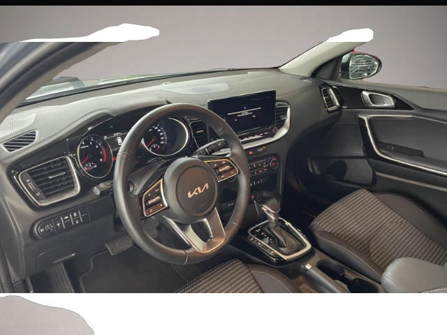 KIA cee'd / Ceed (04/2025, Benzin)