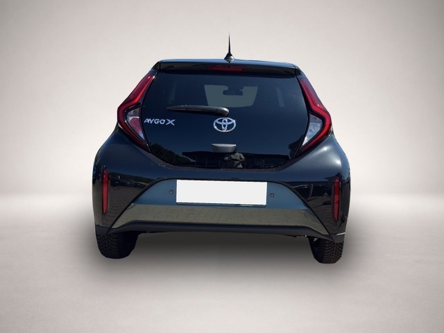 Toyota Aygo (X) (04/2023, Benzin)