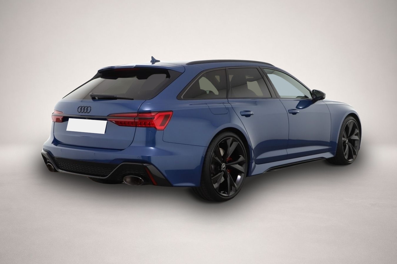 Audi RS6 (06/2025, Benzin)