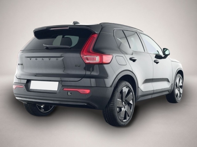 Volvo XC40 (07/2025, Benzin)