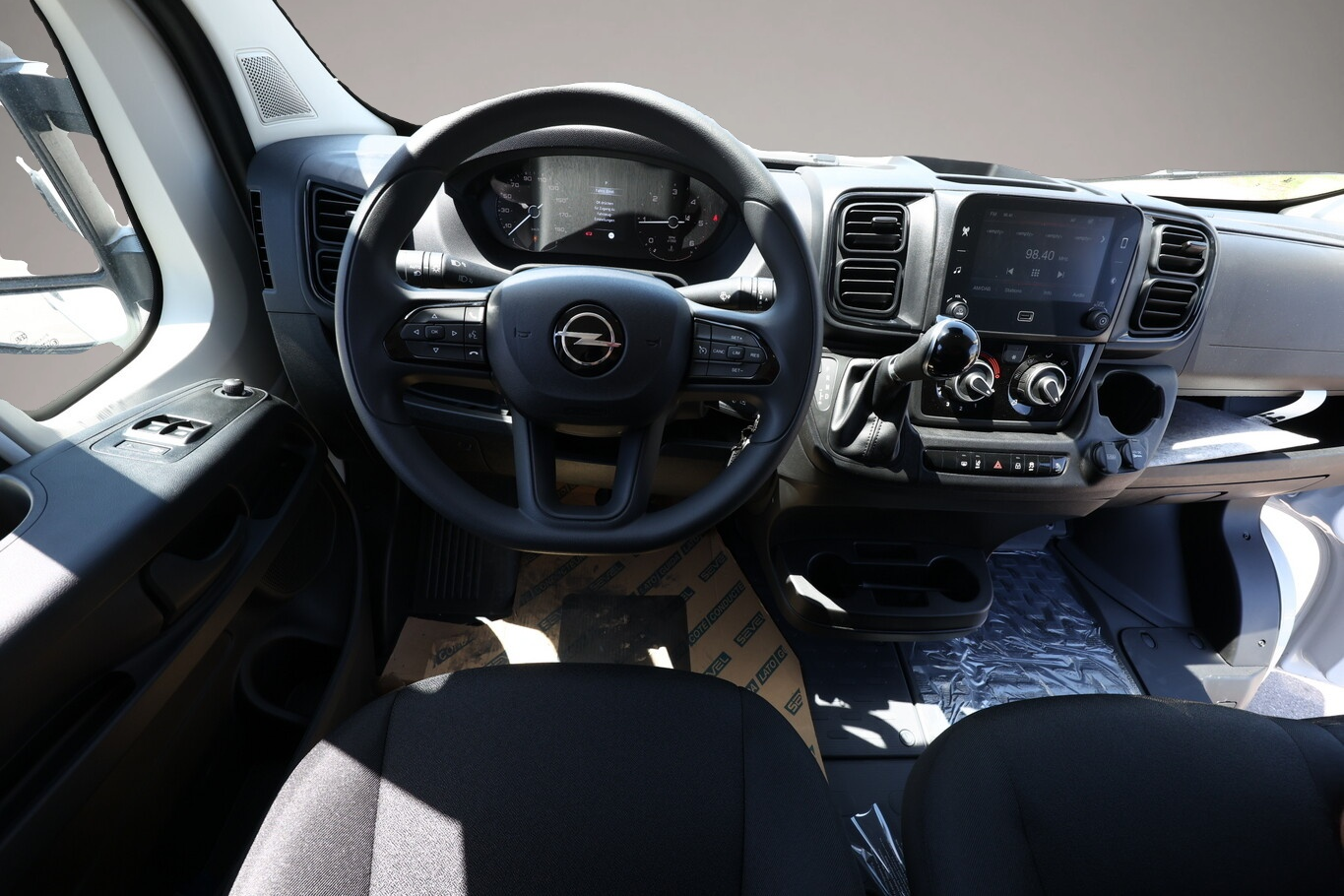 Opel Movano (04/2026, Diesel)