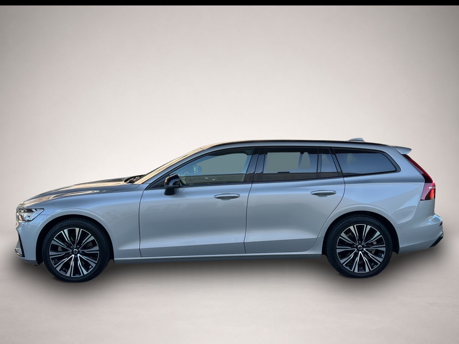Volvo V60 (04/2024, Benzin)
