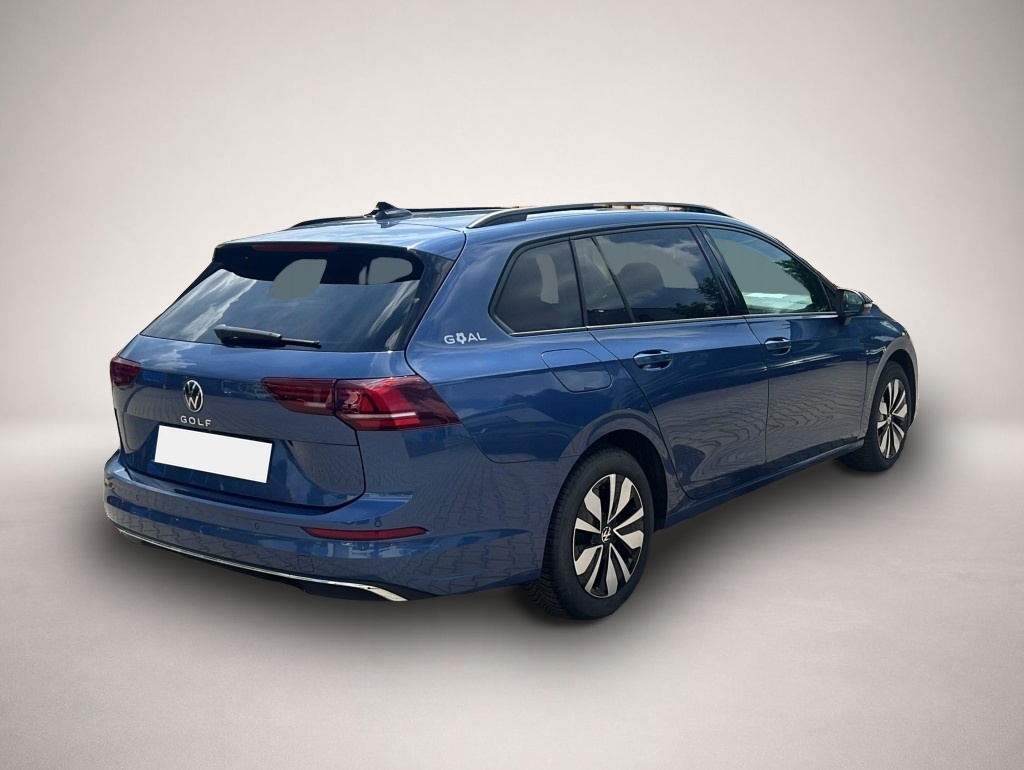 Volkswagen Golf (08/2025, Benzin)