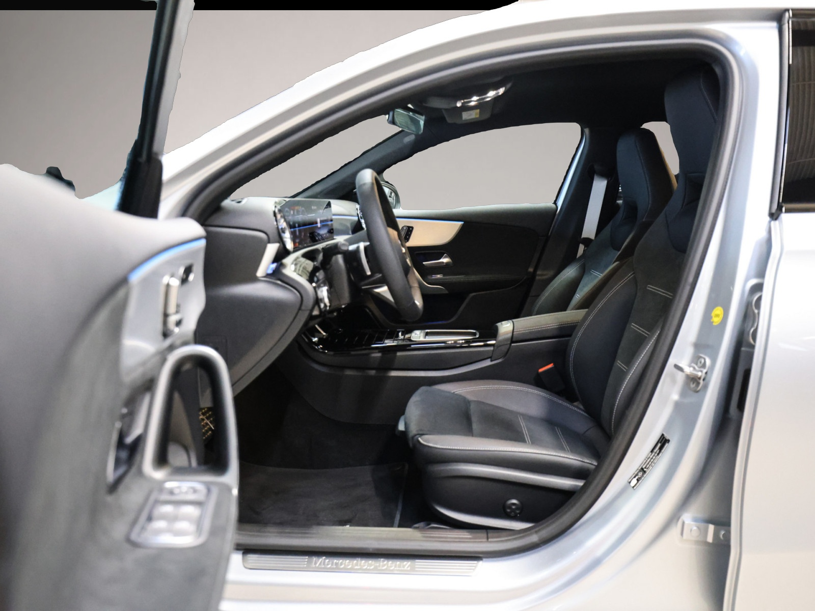 Mercedes-Benz A 200 (01/2026, Diesel)
