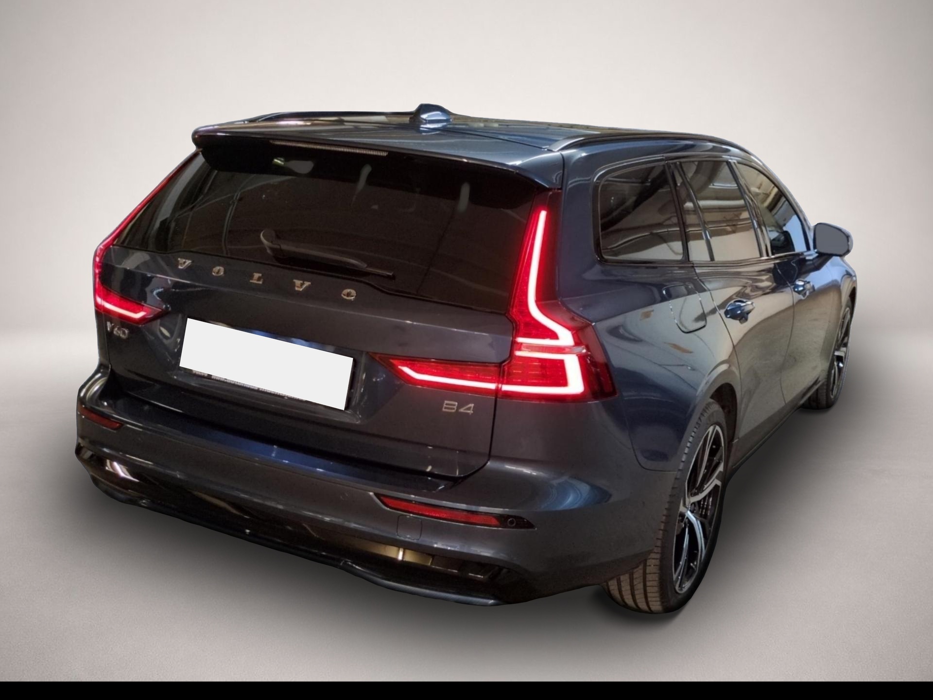 Volvo V60 (04/2024, Benzin)