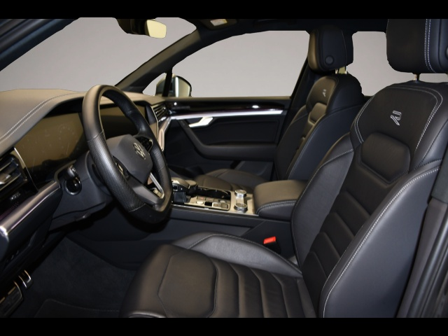 Volkswagen Touareg (01/2023, Diesel)